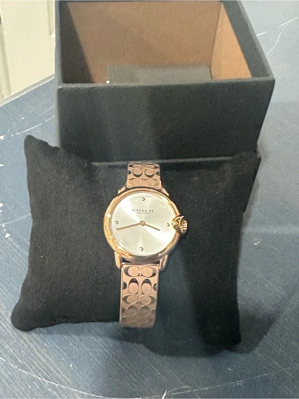 Coach Rose Gold Signature Link Women's Watch - Picture 2 of 7